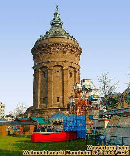 Weihnachtsmarkt Mannheim am Wasserturm, Rhein 2022 2023